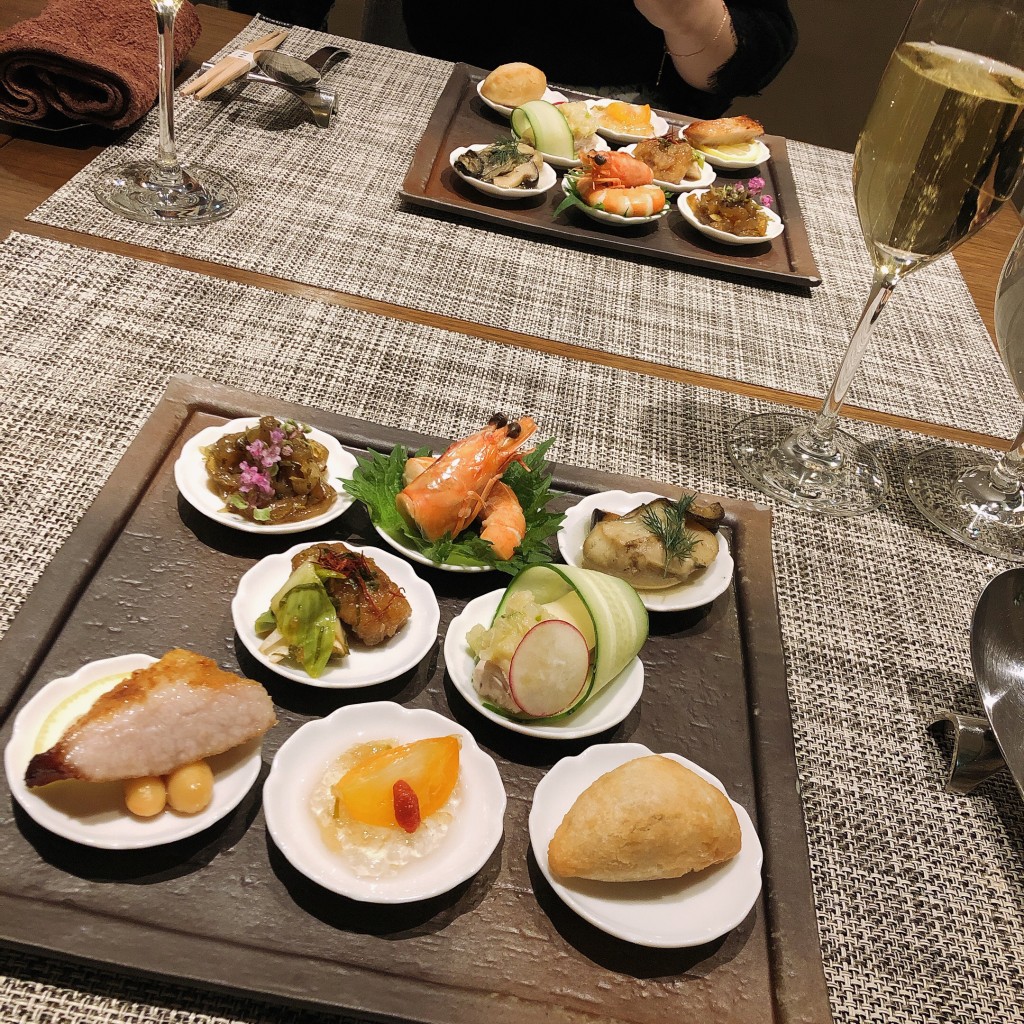 ユーザーが投稿した前菜8種の写真 - 実際訪問したユーザーが直接撮影して投稿した京町堀中華料理熱香森の写真