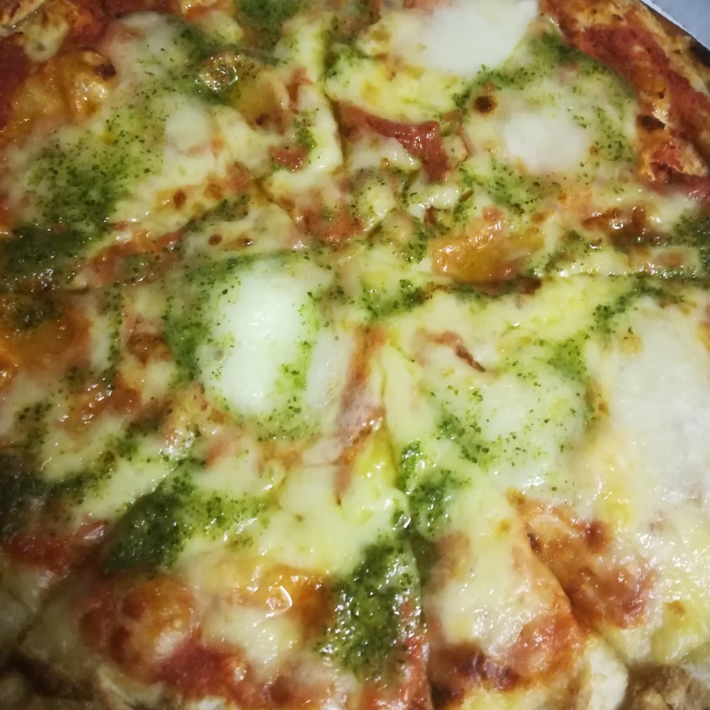 ユーザーが投稿したマルゲリタピザの写真 - 実際訪問したユーザーが直接撮影して投稿した瑞江ファミリーレストランガスト 瑞江駅前店の写真