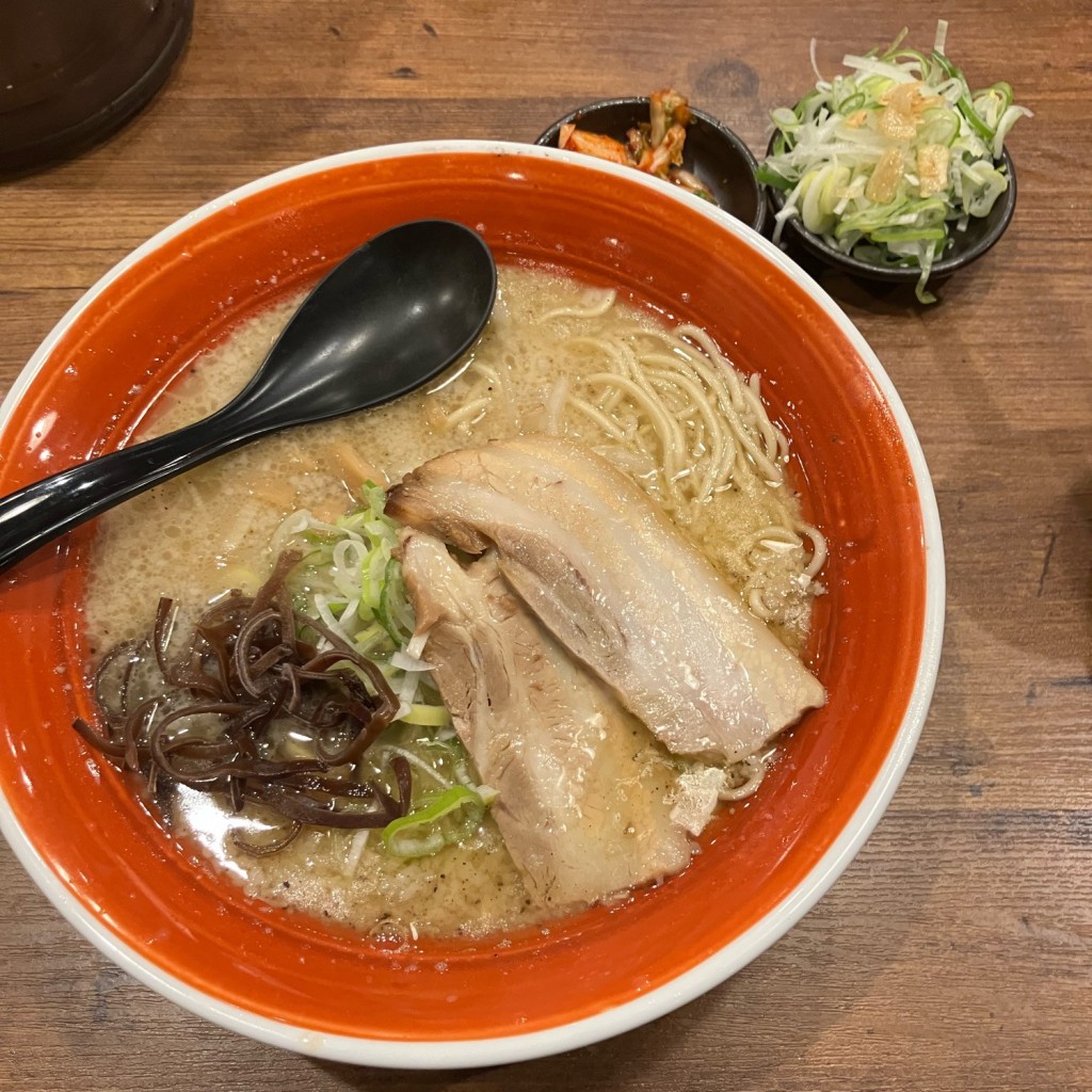 ユーザーが投稿した豚骨ラーメンの写真 - 実際訪問したユーザーが直接撮影して投稿した東鴻池町ラーメン専門店恵比寿家 鴻池店の写真