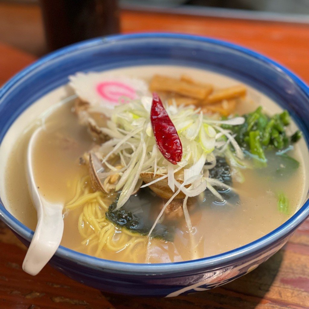 DaiKawaiさんが投稿した恵比寿ラーメン専門店のお店しお貫/シオカンの写真