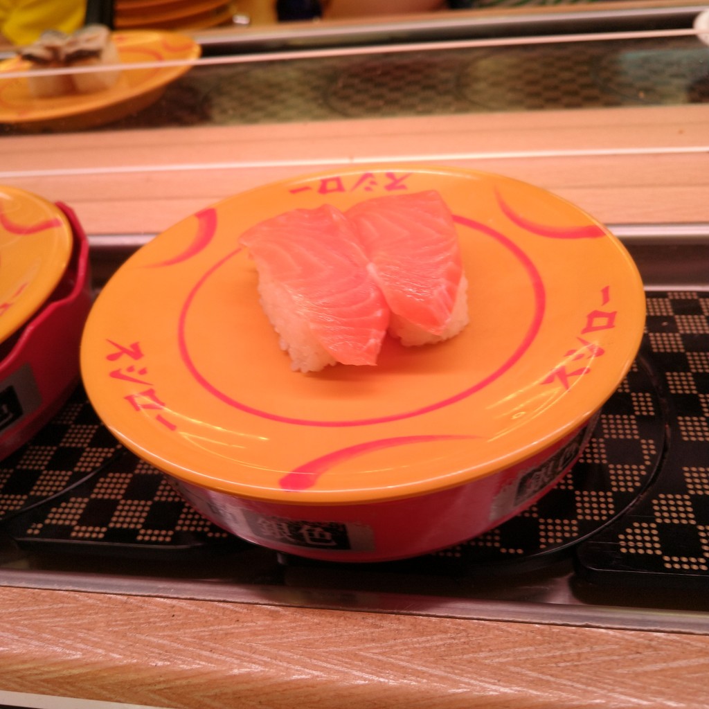 ユーザーが投稿したサーモンの写真 - 実際訪問したユーザーが直接撮影して投稿した宮本回転寿司スシロー船橋店の写真