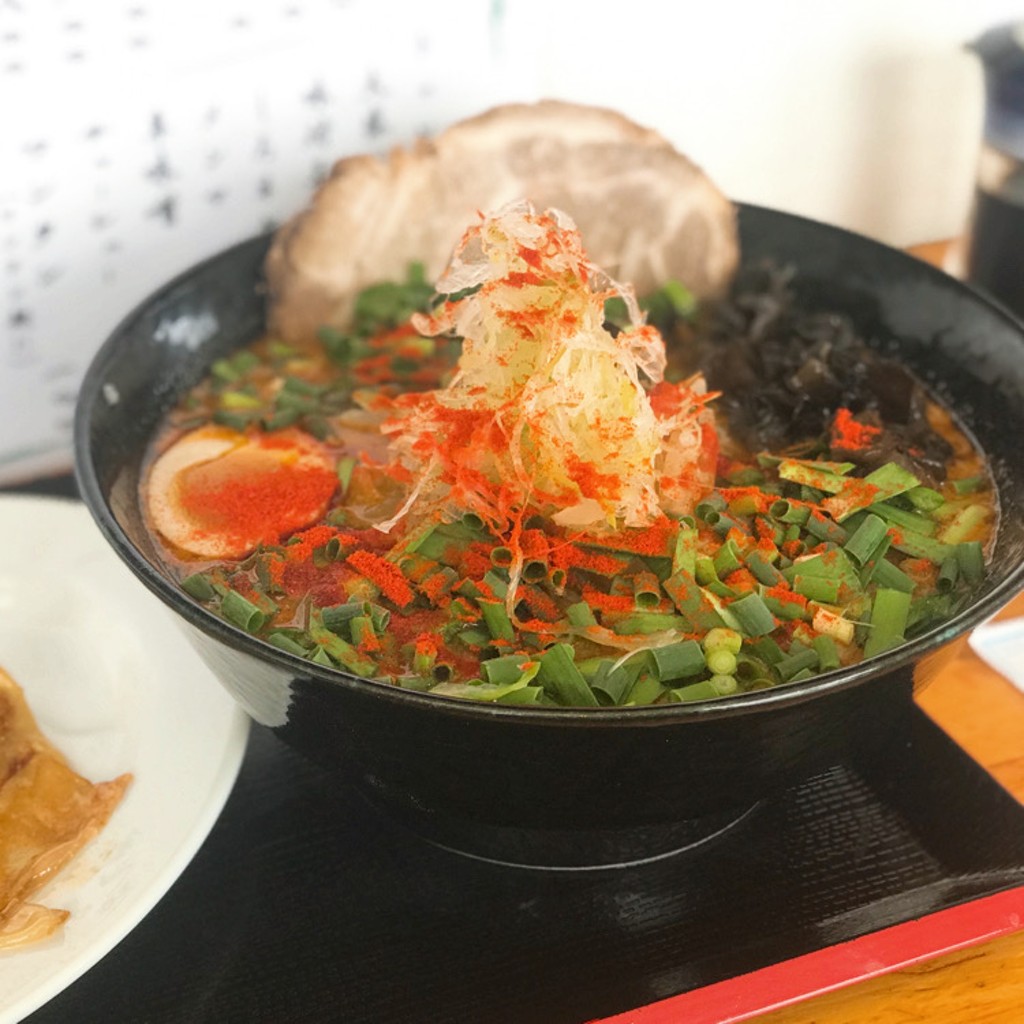 KE_Iさんが投稿した東成田ラーメン / つけ麺のお店とんこつラーメン 麺笑の写真