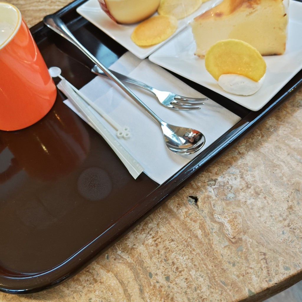 ユーザーが投稿したお芋のレアチーズの写真 - 実際訪問したユーザーが直接撮影して投稿した雷門和菓子ふなわかふぇ 浅草店の写真