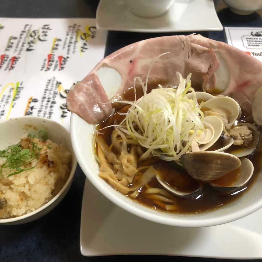 おれんじちゅーりっぷさんが投稿した十三本町ラーメン専門店のお店くそオヤジ最後のひとふり/クソオヤジサイゴノヒトフリの写真