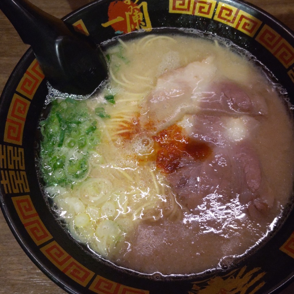 ユーザーが投稿したとんこつラーメンの写真 - 実際訪問したユーザーが直接撮影して投稿した歌舞伎町ラーメン専門店一蘭 新宿歌舞伎町店の写真