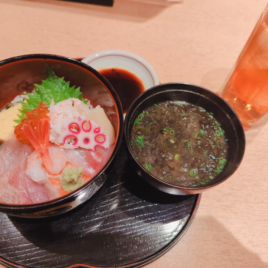ユーザーが投稿したミニ海鮮丼の写真 - 実際訪問したユーザーが直接撮影して投稿した青草町魚介 / 海鮮料理旬彩和食 口福の写真
