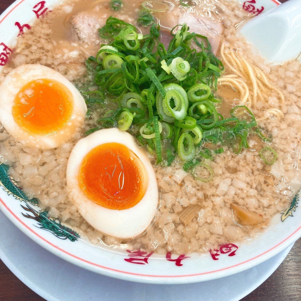 ユーザーが投稿したコク旨味玉ラーメンの写真 - 実際訪問したユーザーが直接撮影して投稿した金井町ラーメン専門店ラーメン魁力屋 宝塚店の写真