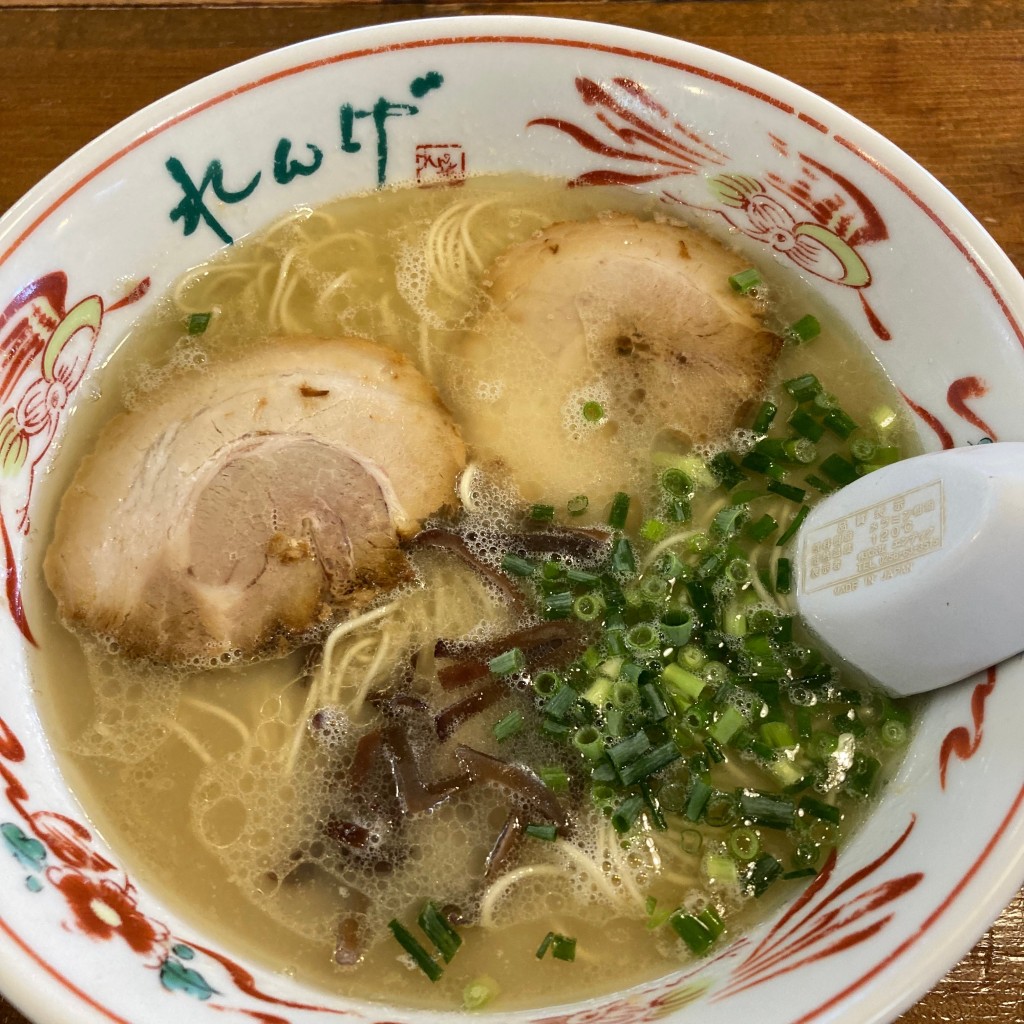 ユーザーが投稿したラーメンの写真 - 実際訪問したユーザーが直接撮影して投稿した日の出ラーメン / つけ麺れんげの写真