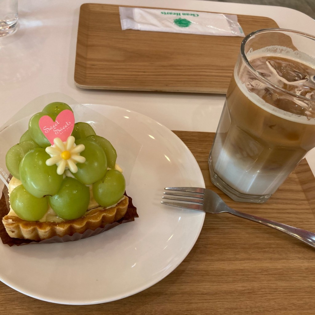 ユーザーが投稿したケーキセットの写真 - 実際訪問したユーザーが直接撮影して投稿した与次郎スイーツSweet Sweetsの写真