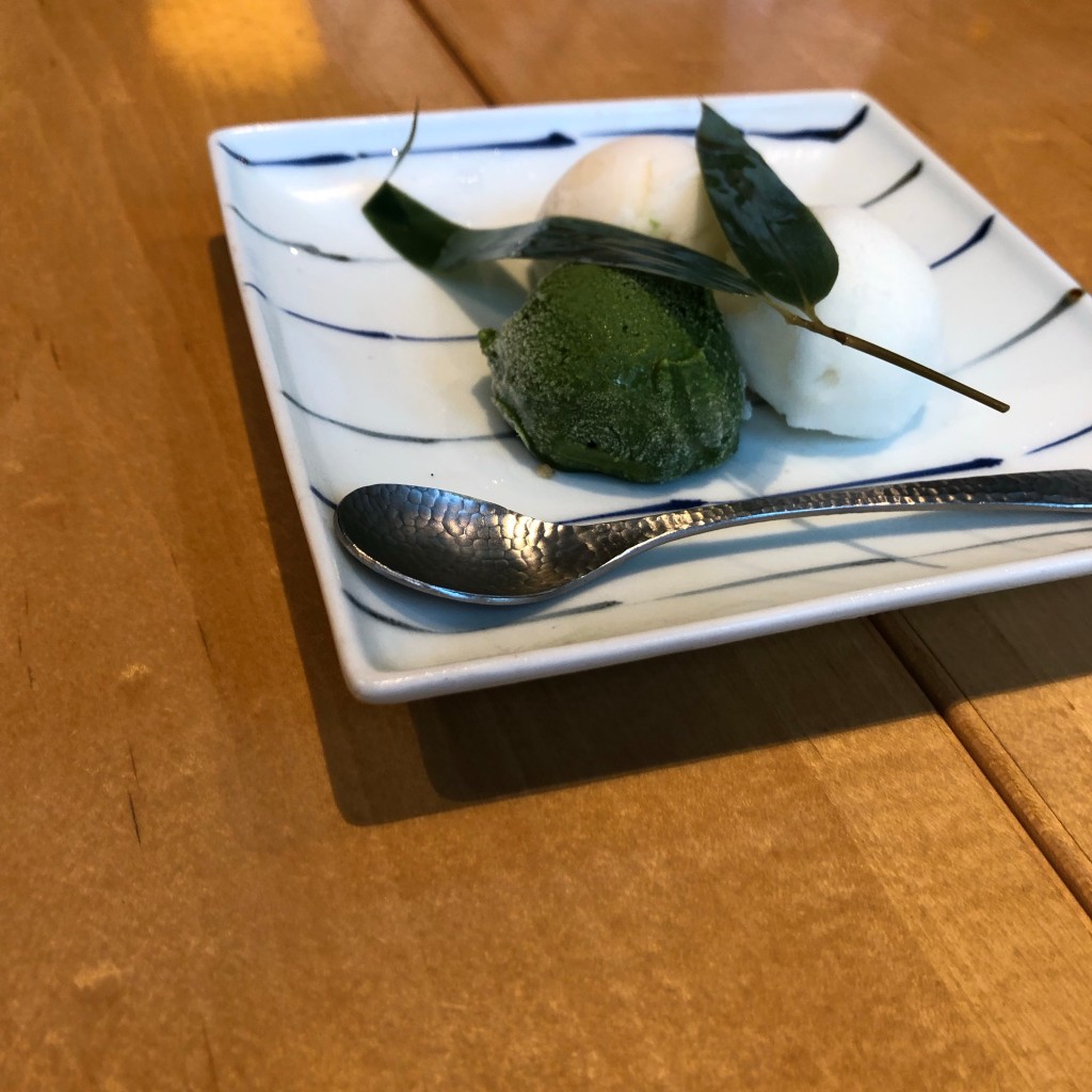 ユーザーが投稿したLunch三種のアイスの写真 - 実際訪問したユーザーが直接撮影して投稿した日本橋室町居酒屋菜な の写真