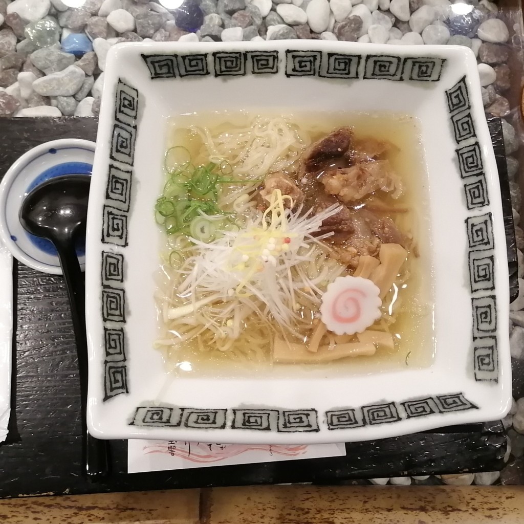 ユーザーが投稿した牛すじ塩ラーメンの写真 - 実際訪問したユーザーが直接撮影して投稿した緒川ラーメン専門店たまゆら 東浦店の写真