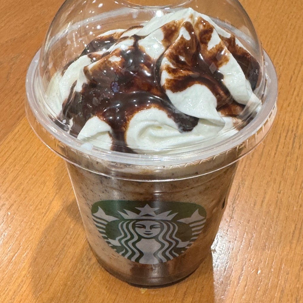 ユーザーが投稿したダブル チョコレート フラペチーノの写真 - 実際訪問したユーザーが直接撮影して投稿した原町田カフェスターバックスコーヒー 町田東急ツインズ店の写真