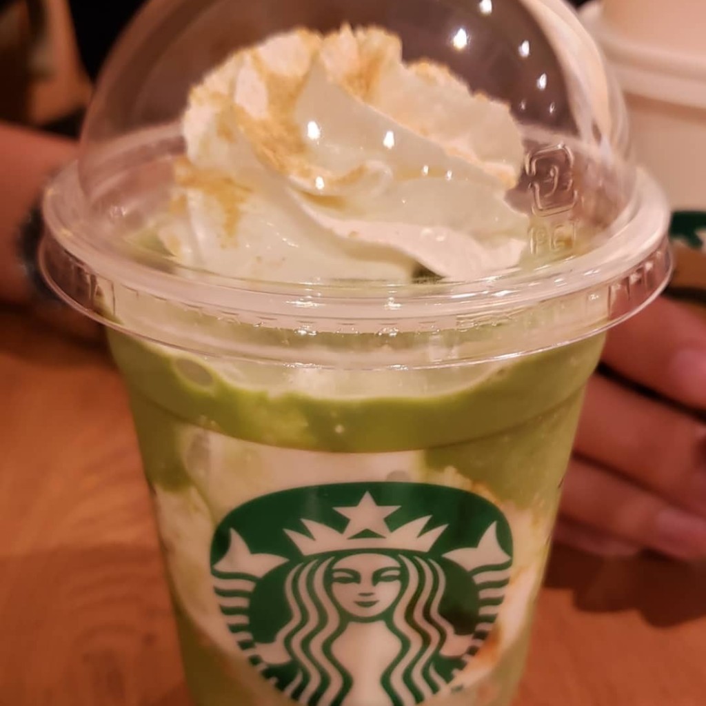 ユーザーが投稿した抹茶フラペチーノの写真 - 実際訪問したユーザーが直接撮影して投稿した東塩小路町カフェスターバックスコーヒー 京都タワー サンド店の写真