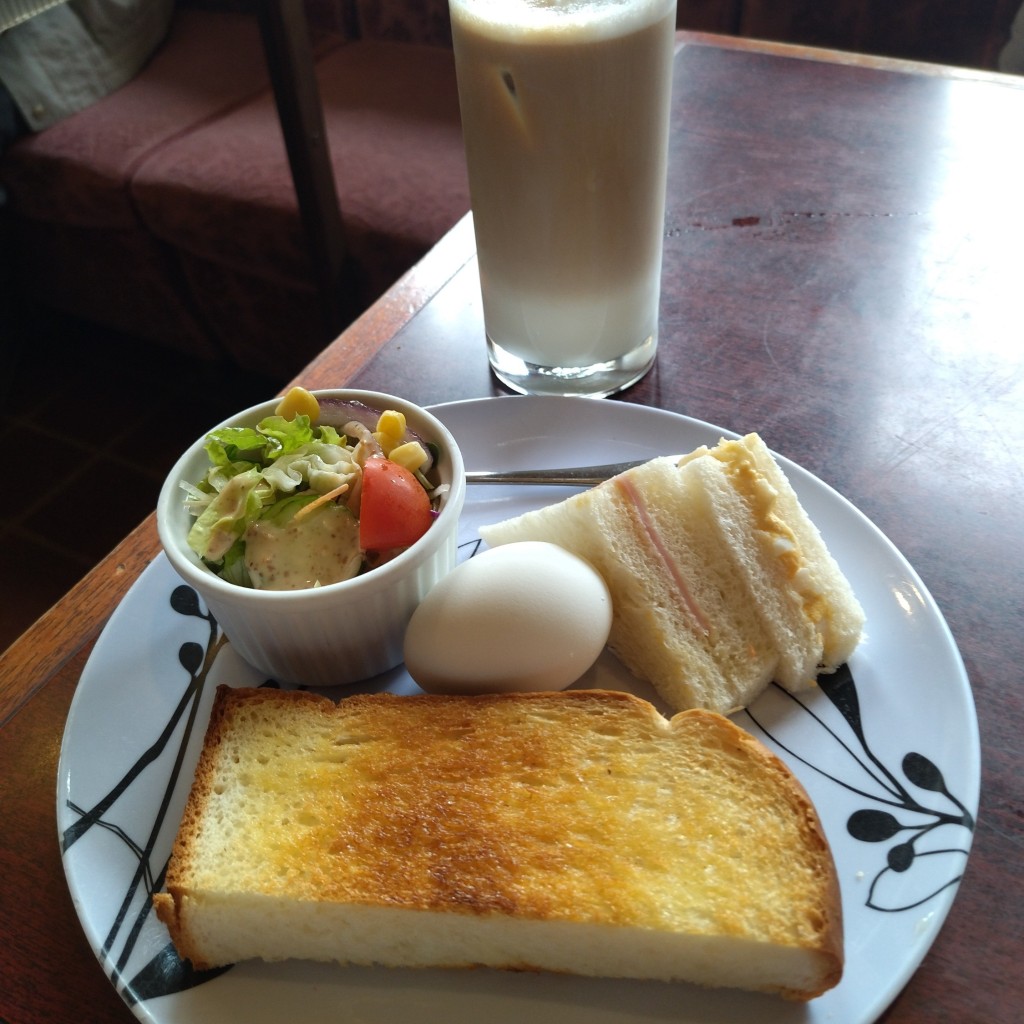 ユーザーが投稿したカフェオレの写真 - 実際訪問したユーザーが直接撮影して投稿した旭ケ丘町旭ケ丘喫茶店まきの写真