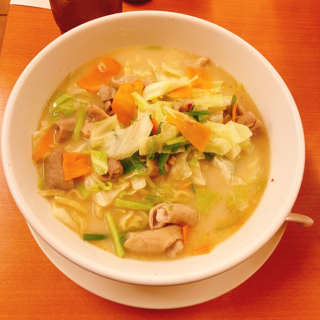 ユーザーが投稿したモツ野菜ラーメンの写真 - 実際訪問したユーザーが直接撮影して投稿した大久保中華料理日高屋 京成大久保店の写真