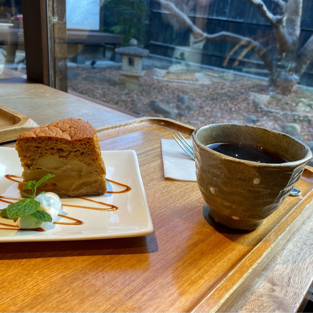 愛知尾張小牧さんが投稿した西材木町カフェのお店nagara tatin cafe/ナガラタタン カフェの写真