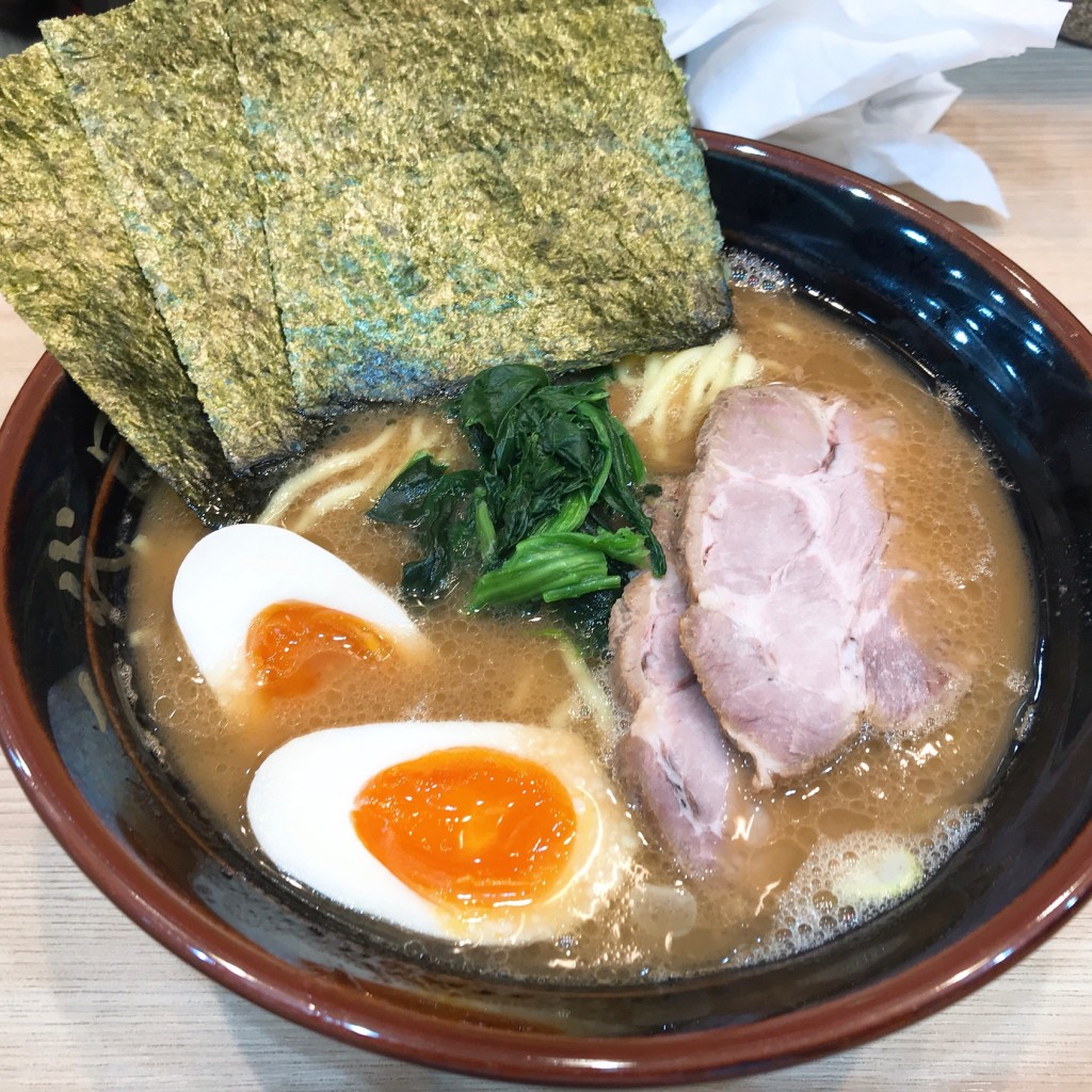 ユーザーが投稿したレディース味玉ラーメンの写真 - 実際訪問したユーザーが直接撮影して投稿した鷹番ラーメン専門店二代目 渡来武の写真