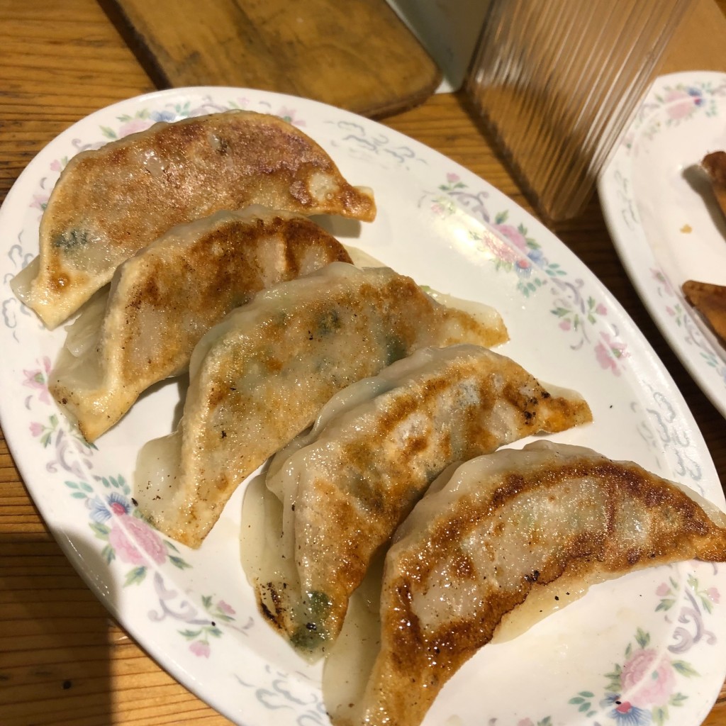 ユーザーが投稿した焼餃子の写真 - 実際訪問したユーザーが直接撮影して投稿した峰ラーメン / つけ麺麺道 花の杜の写真