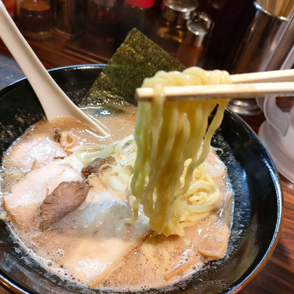 にっくんんんさんが投稿した根岸ラーメン / つけ麺のお店ラーメン長山/ラーメンナガヤマの写真