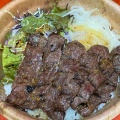 焼肉丼 - 実際訪問したユーザーが直接撮影して投稿した志知牛丼淡路島肉丼製作所 牛と米の写真のメニュー情報