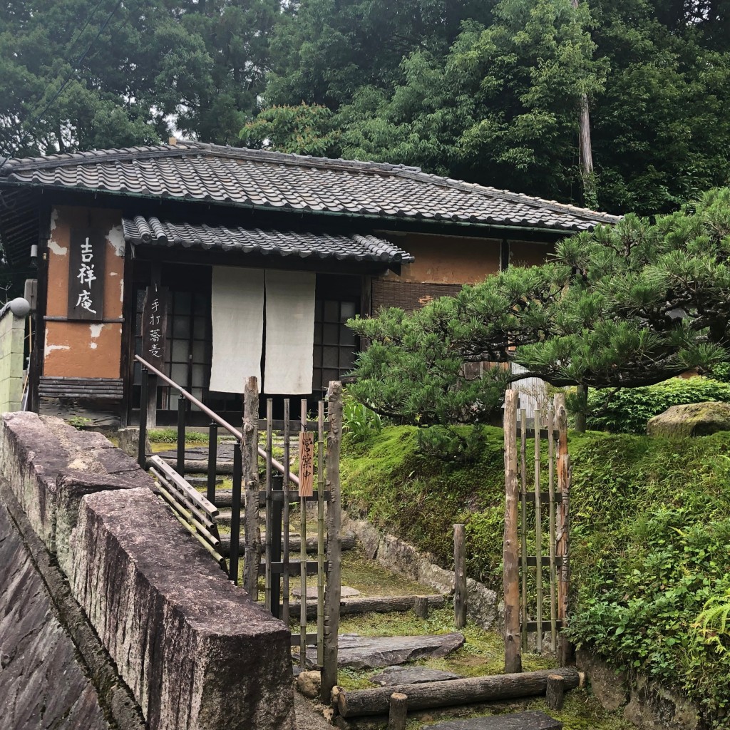 実際訪問したユーザーが直接撮影して投稿した加茂町西小喫茶店茶房 吉祥庵の写真