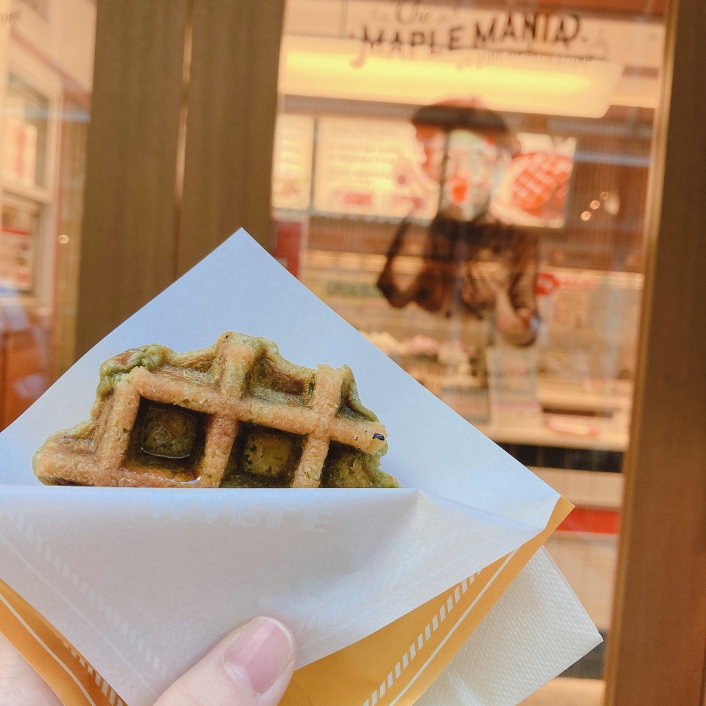ユーザーが投稿したワッフル抹茶の写真 - 実際訪問したユーザーが直接撮影して投稿した西新宿スイーツMAPLE DINER by The MAPLE MANIAの写真