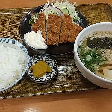 実際訪問したユーザーが直接撮影して投稿した服部豊町定食屋おかだやの写真