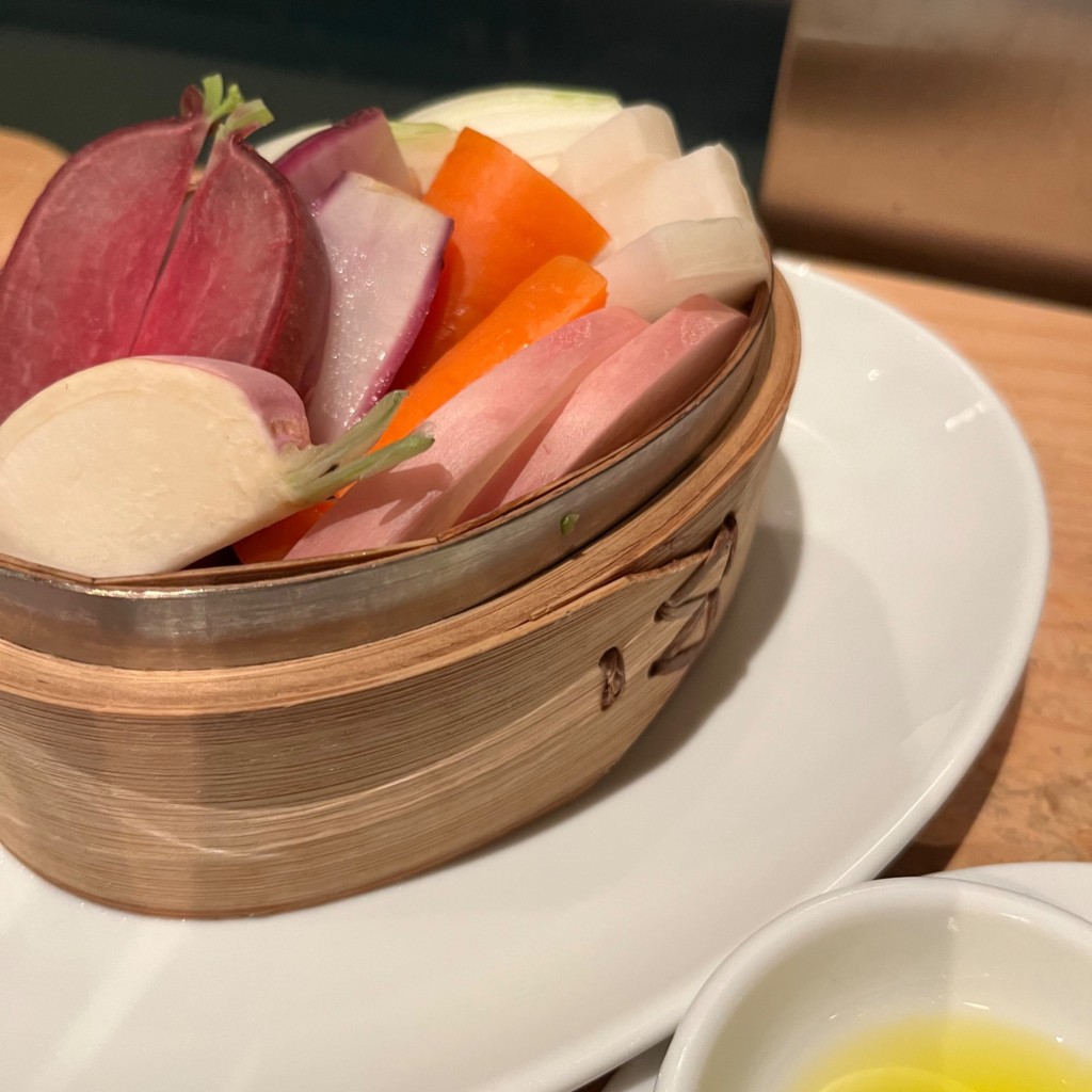 ユーザーが投稿した旬野菜のセイロ蒸しの写真 - 実際訪問したユーザーが直接撮影して投稿した丸の内ダイニングバー蒸し料理レストラン musmusの写真