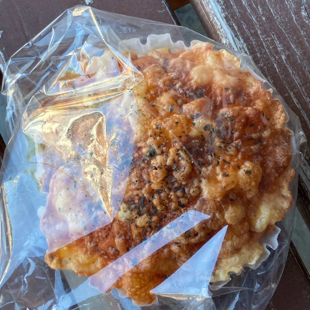 ユーザーが投稿したピザパンの写真 - 実際訪問したユーザーが直接撮影して投稿した本町カフェAnjuruの写真