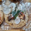 里芋とイベリコ豚のフォカッチャ - 実際訪問したユーザーが直接撮影して投稿した番町ベーカリーBancho Bakeryの写真のメニュー情報