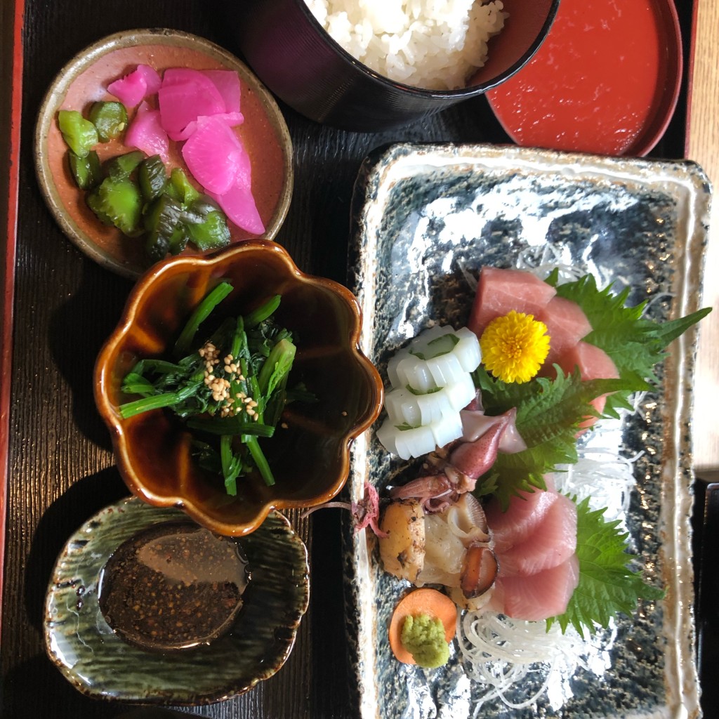 実際訪問したユーザーが直接撮影して投稿した梅坪町定食屋お食事処 舞子の写真