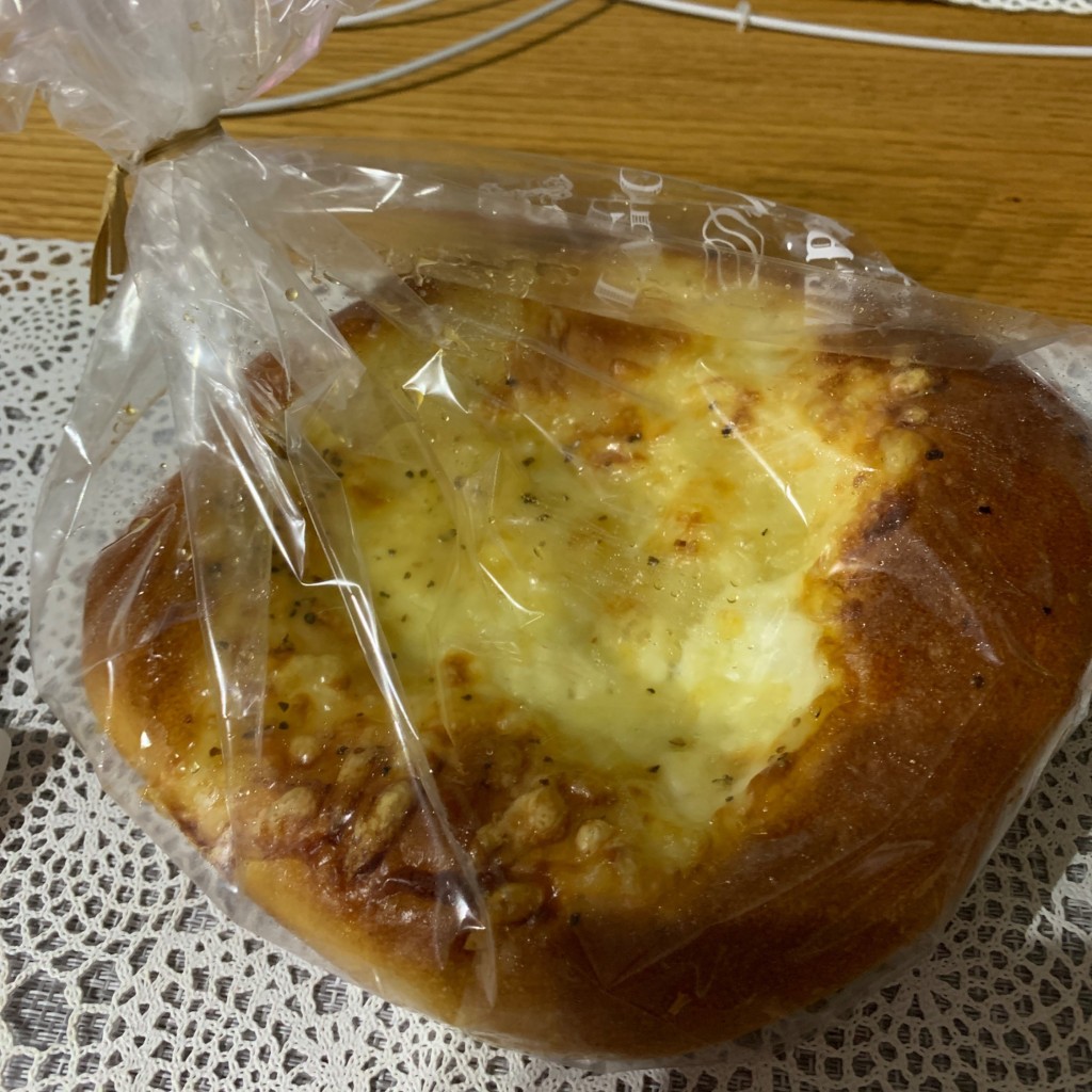 ユーザーが投稿した塩ピザの写真 - 実際訪問したユーザーが直接撮影して投稿した石田ベーカリーねこねこ食パン 伊勢原店の写真