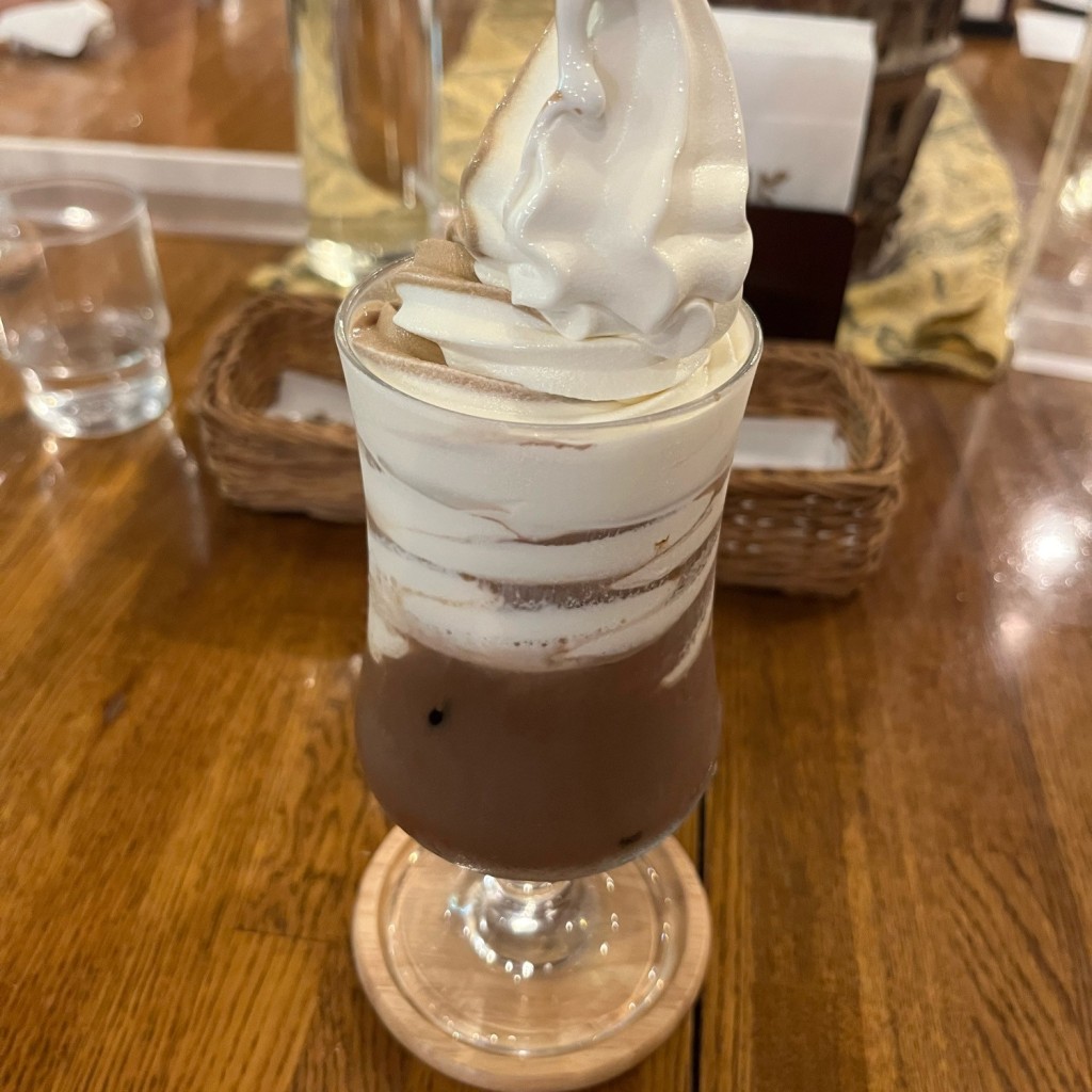 ユーザーが投稿したモカ フロスティーの写真 - 実際訪問したユーザーが直接撮影して投稿した栄町喫茶店珈琲グルメの写真