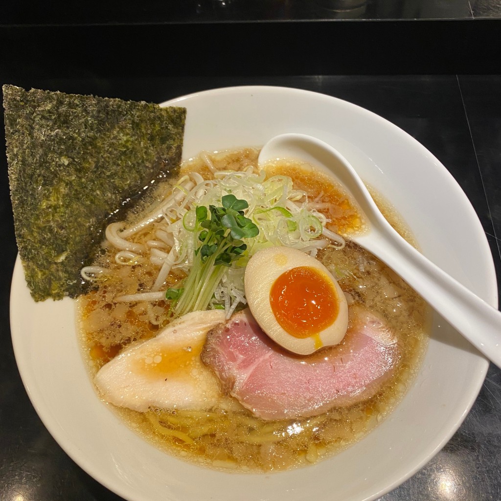 タダやんさんが投稿した円山町ラーメン / つけ麺のお店鶏そば・ラーメン Tonari/トリソバ ラーメン トナリの写真