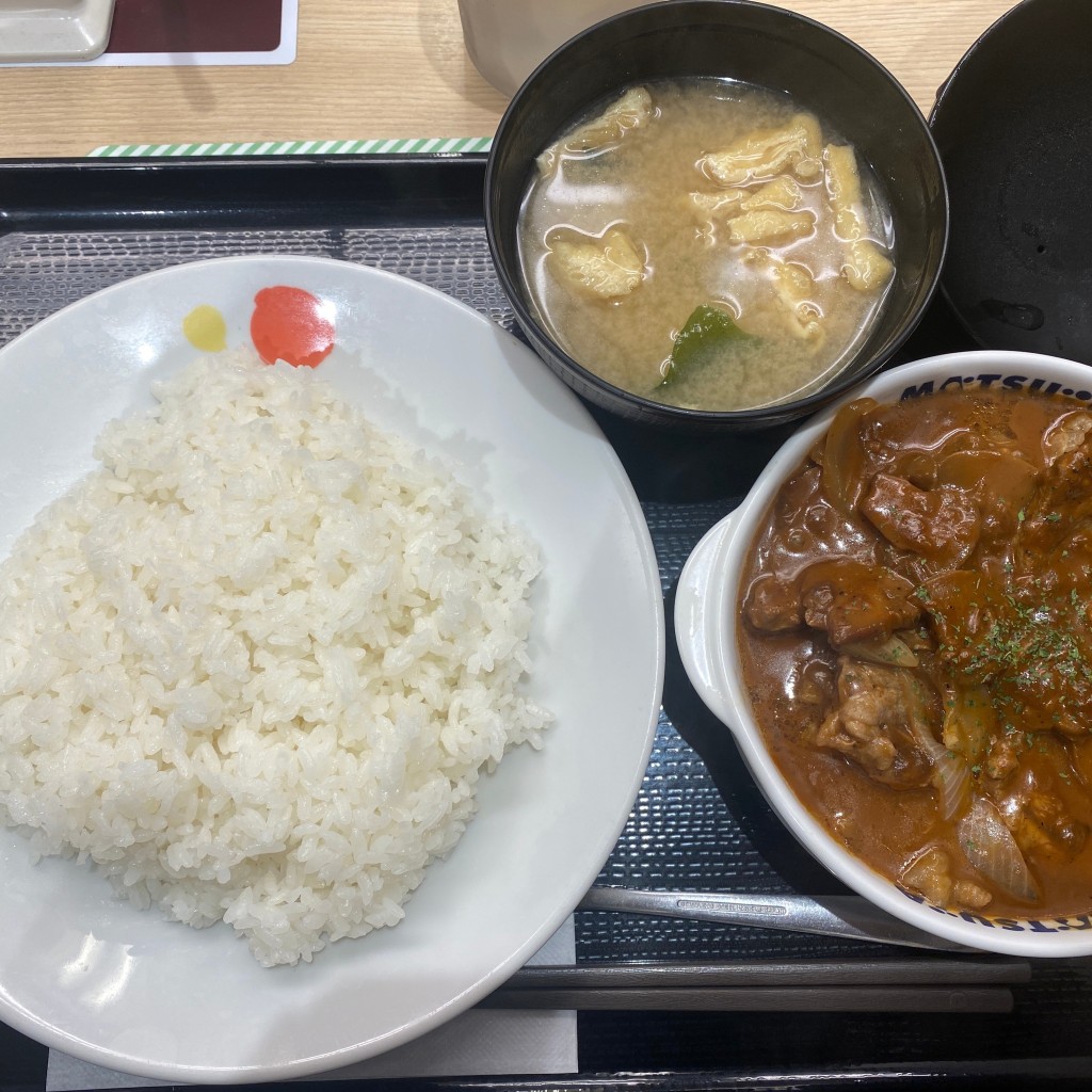 ユーザーが投稿したカットステーキのハッシュドビーフの写真 - 実際訪問したユーザーが直接撮影して投稿した西新宿牛丼松屋 西新宿店の写真