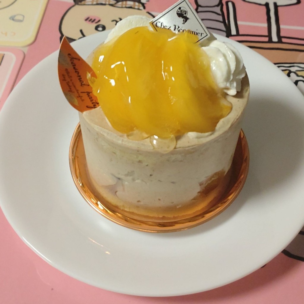 ユーザーが投稿した柿と紅茶のショートケーキの写真 - 実際訪問したユーザーが直接撮影して投稿した上矢切ケーキChez Recamier 松戸店の写真
