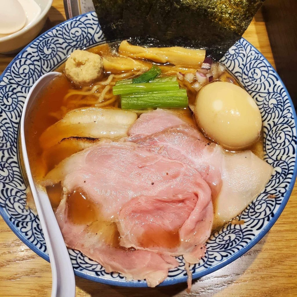 YUKiE1209さんが投稿した中央ラーメン専門店のお店鶏節麺 かびら/トリブシメン カビラの写真