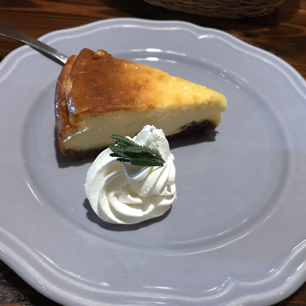 ユーザーが投稿したチーズケーキの写真 - 実際訪問したユーザーが直接撮影して投稿したカフェカフェ スロウの写真