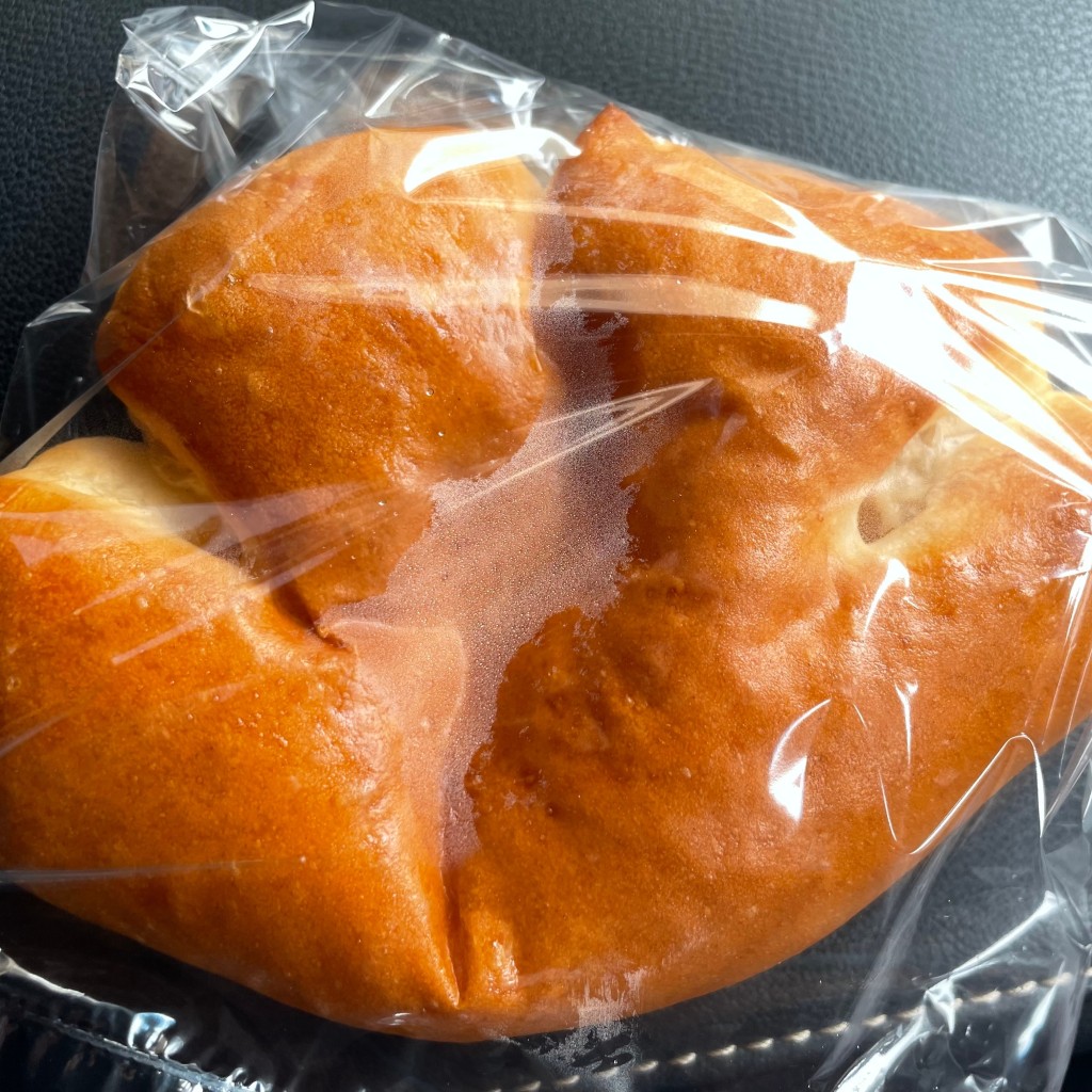 ユーザーが投稿したクリームパンの写真 - 実際訪問したユーザーが直接撮影して投稿した元吉田町ベーカリー手づくりパンの店ムーランヴェールの写真