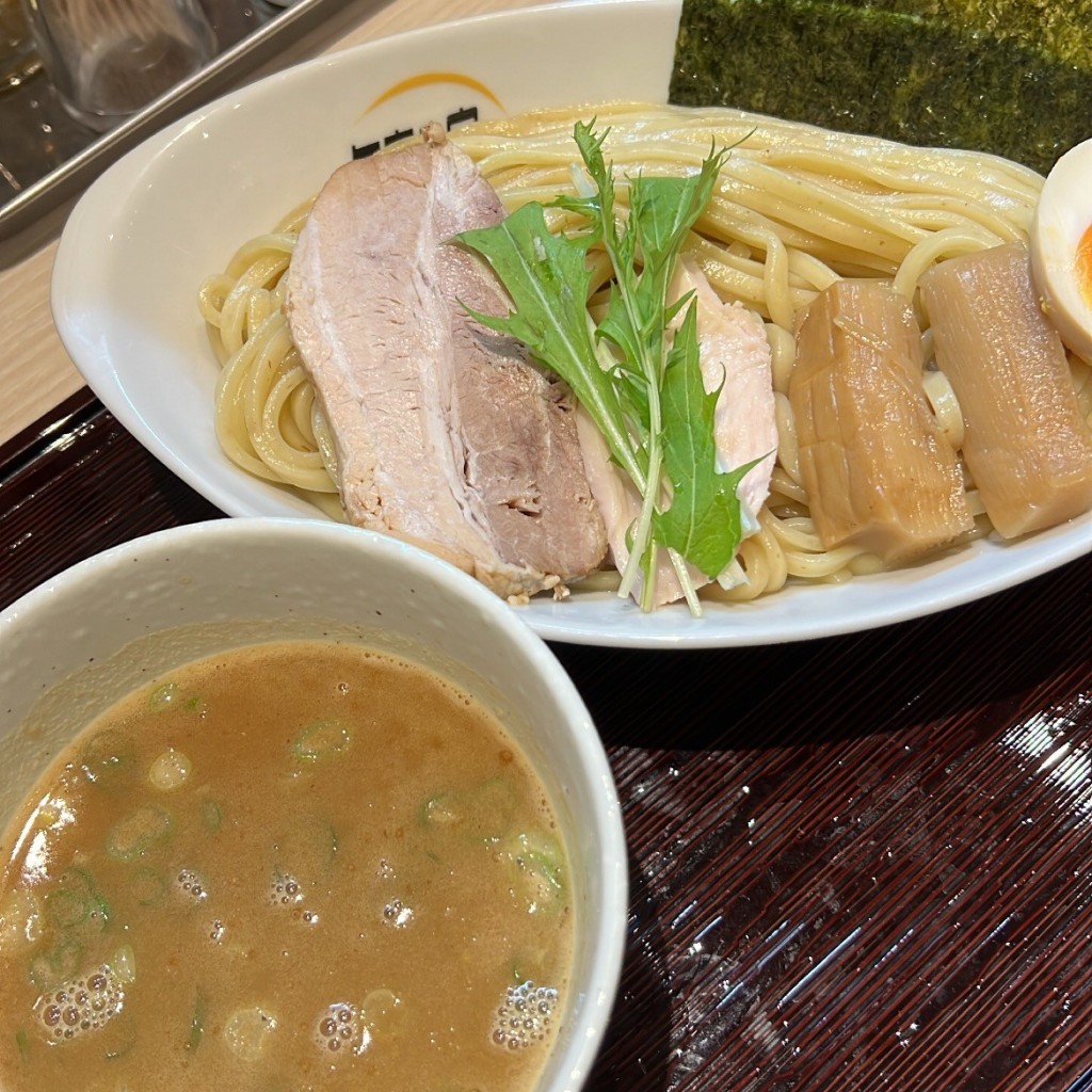 m3434さんが投稿した住吉宮町ラーメン専門店のお店麺 ヒキュウ 御影店/ヒキュウ ミカゲテンの写真