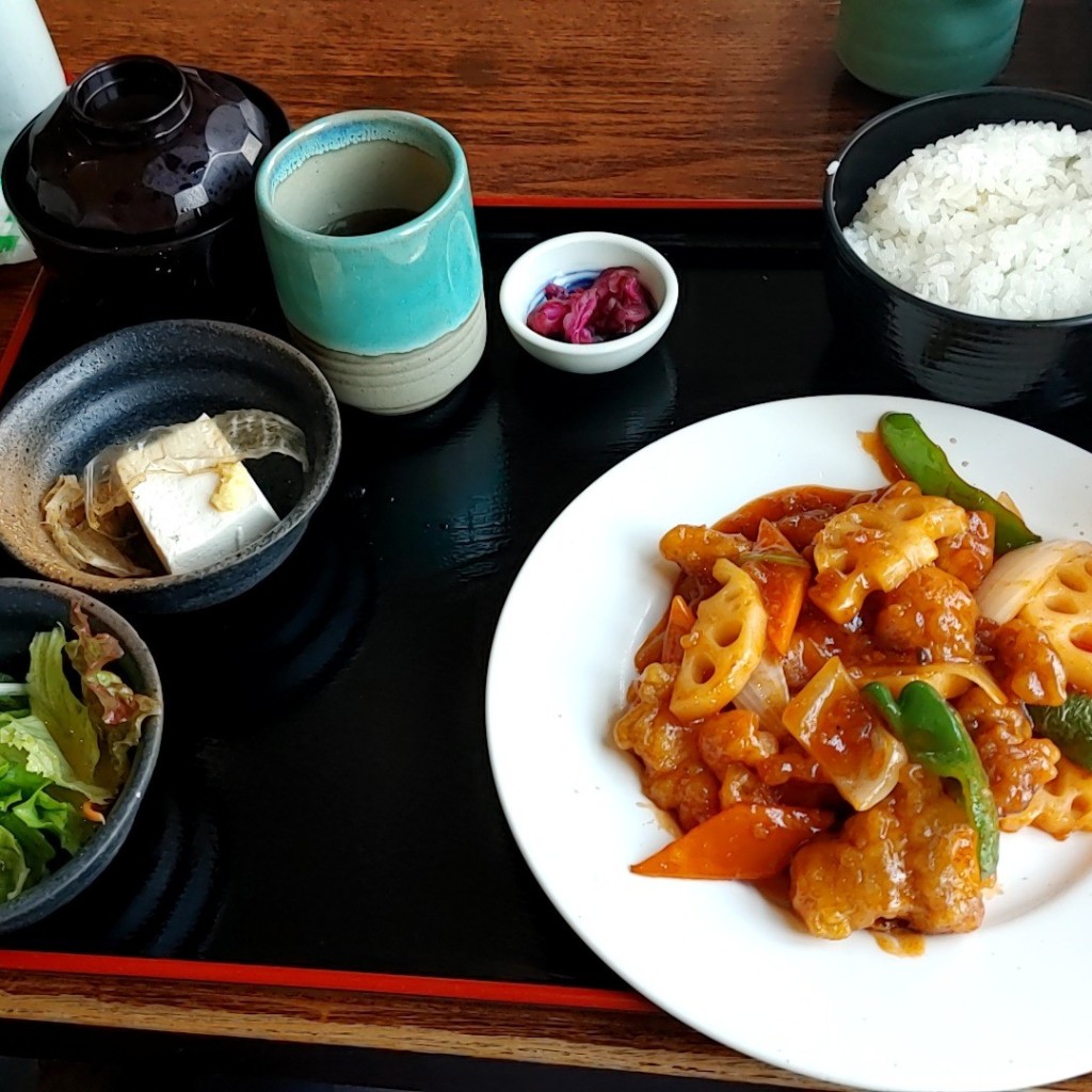 ユーザーが投稿した日替わり定食ギトロ丼の写真 - 実際訪問したユーザーが直接撮影して投稿した豊洲居酒屋豊洲酒場の写真