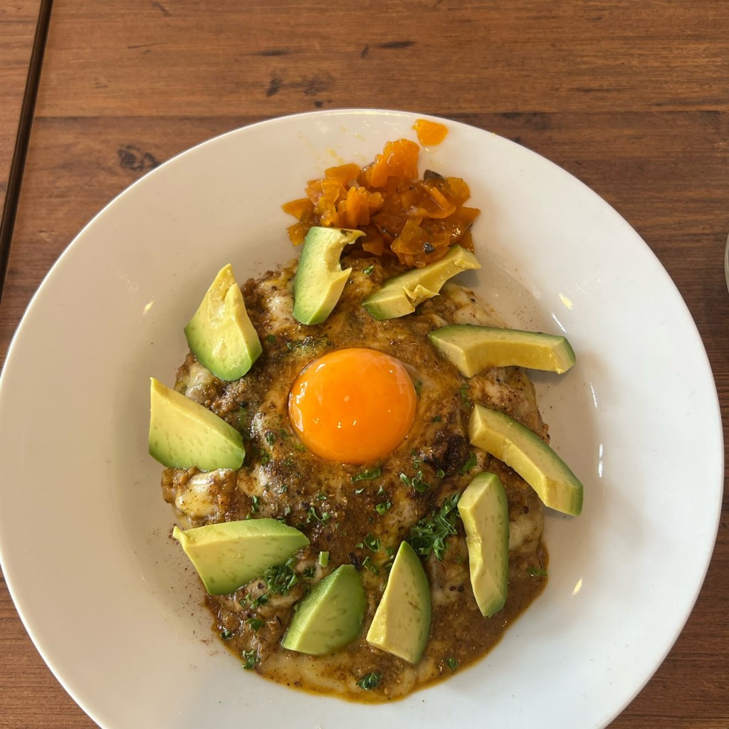 ユーザーが投稿したアボカドと焼き野菜のチーズカレーセットの写真 - 実際訪問したユーザーが直接撮影して投稿した西カレーコロンビアの写真