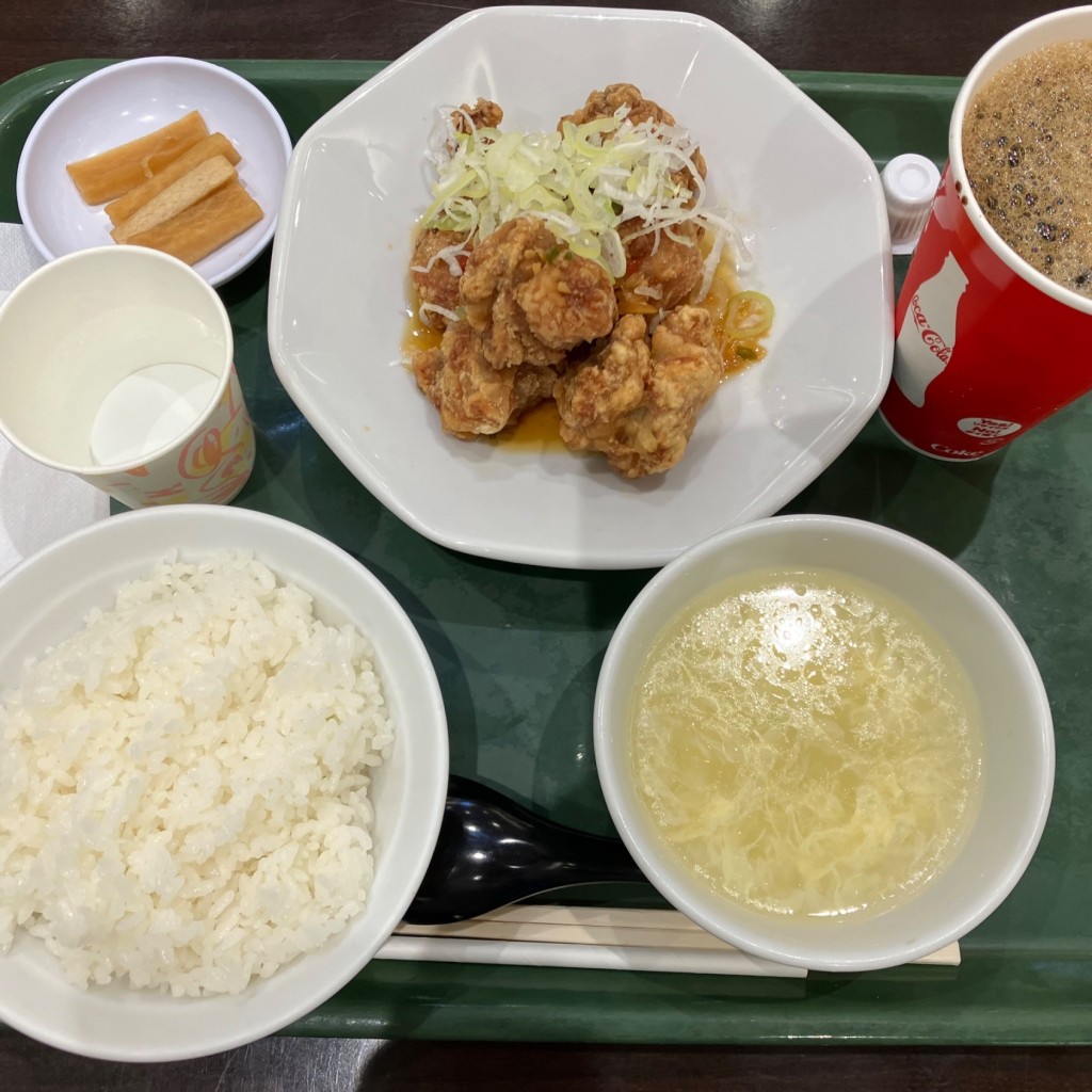 ユーザーが投稿した唐揚げ定食の写真 - 実際訪問したユーザーが直接撮影して投稿したレイクタウン中華料理紅虎厨房 越谷イオンレイクタウン店の写真