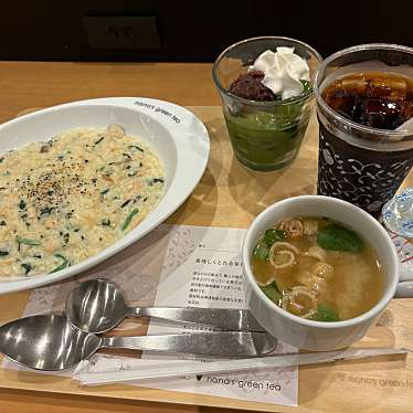 実際訪問したユーザーが直接撮影して投稿した博多駅中央街カフェnana’s green tea JR博多シティ店の写真