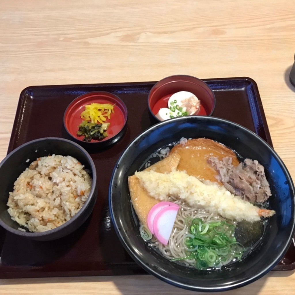 ユーザーが投稿したかしわそ定食の写真 - 実際訪問したユーザーが直接撮影して投稿した豊田町うどん麺勝 中津店の写真