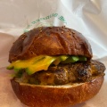 Avocadocheeseburger - 実際訪問したユーザーが直接撮影して投稿した新川ハンバーガーTHE BURGER SHOP doの写真のメニュー情報