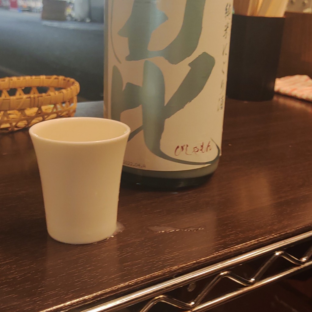 実際訪問したユーザーが直接撮影して投稿した上野立ち飲み / 角打ち三幸酒店の写真