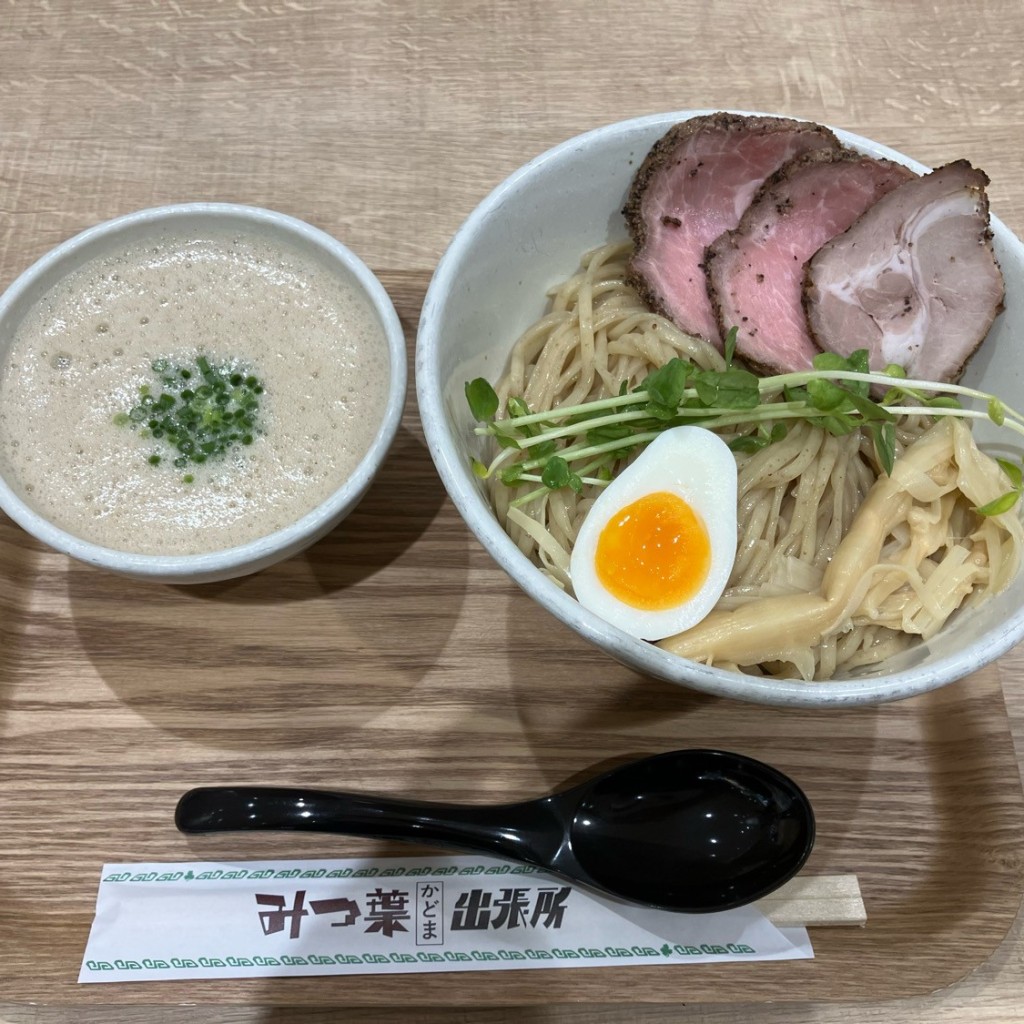 寄り道最高さんが投稿した松生町ラーメン専門店のお店ラーメン家みつ葉 かどま出張所/ラーメンカミツハ カドマシュッチョウジョの写真