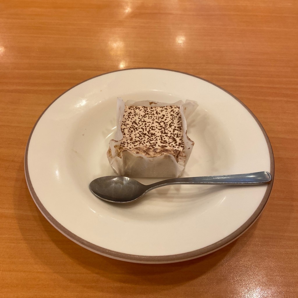 ユーザーが投稿したヘーゼルナッツ(アイスケーキ)の写真 - 実際訪問したユーザーが直接撮影して投稿した久里浜イタリアンサイゼリヤ 京急久里浜駅前店の写真