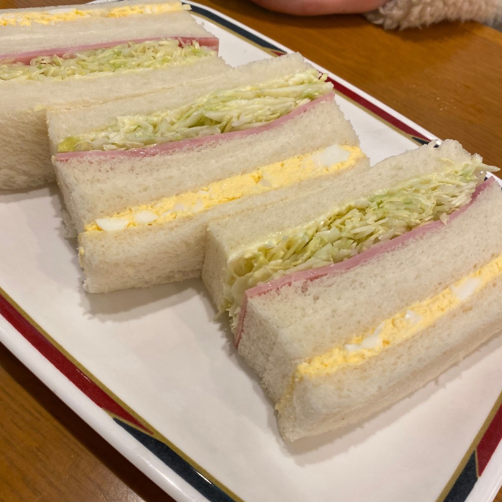 美味しいもの食べて生きるさんが投稿した名駅カフェのお店コンパル サンロード店/KONPARUの写真